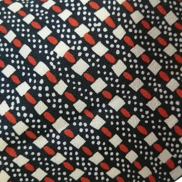 Lanvin Paris 100% Silk Tie Red, White, and Blue Basket Weave Pattern - Picture 12 of 14